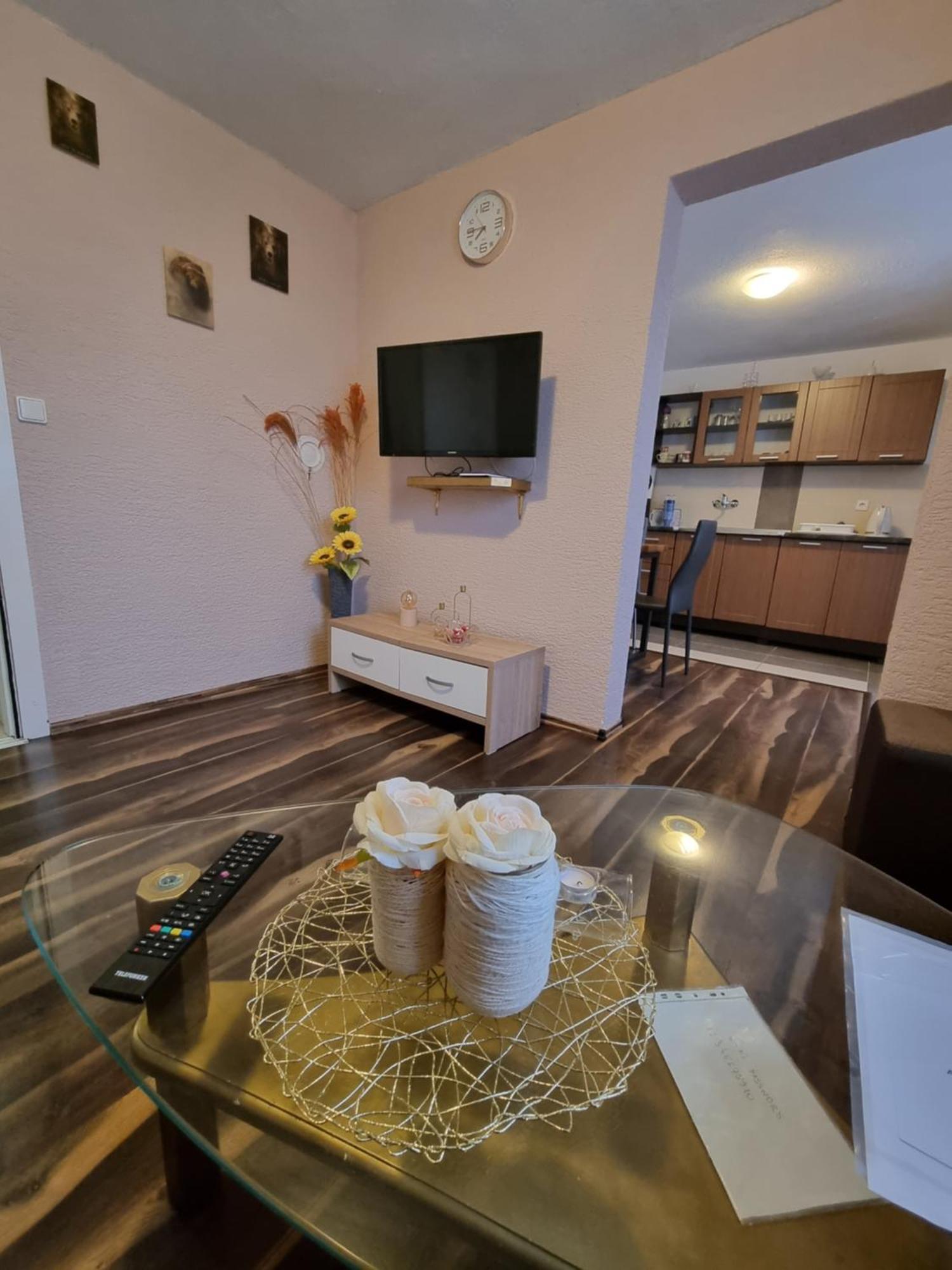Apartments Luka Rakovica Dış mekan fotoğraf