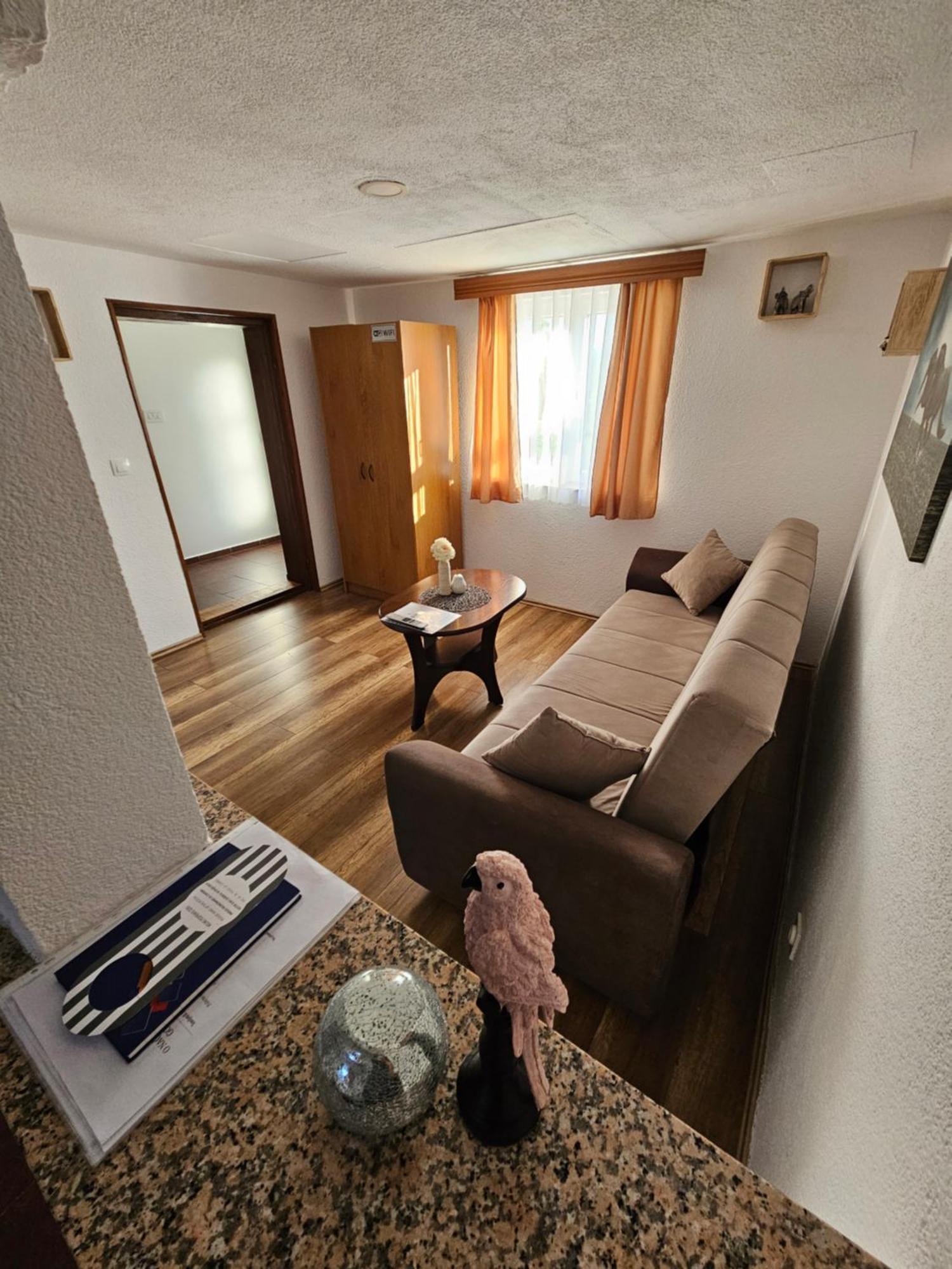 Apartments Luka Rakovica Dış mekan fotoğraf