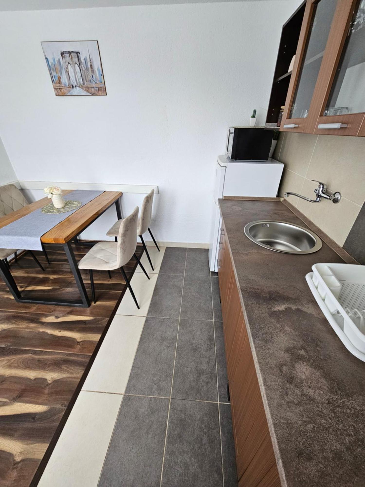 Apartments Luka Rakovica Dış mekan fotoğraf